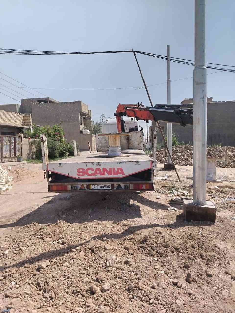 كرين للأيجار ١٣ طن جاهز جميع المحافظات
للأتصال ***********
