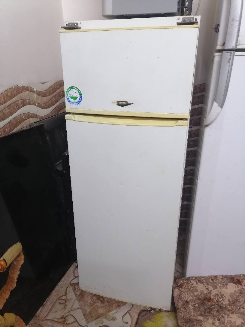 ثلاجة اللبيع شغل سعرا ٨٥ بي مجال كركوك حي العروبه يم ملعب خومسي او وكف قديم حجم ١٠ بس مصلح مابي اي عيب شغال بل شرط ٧ايام ضمان
***********
*********** كركوك, العراق
