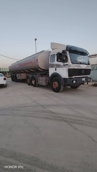 من رخصة مدير الكروب للبيع موديل ٩٣ رقم سنويه جديد تكيال جديد جيبيءس جد...