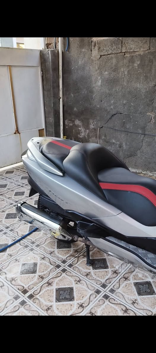 السلام عليكم …فورزه صفر 10اخت الرمبه مكينه مكفوله من التنقيص والتبخير كير اوتو + عادي 7 تحويلات كله شغاله دراجه ترايك وين ما يعجبك حساس ستان شغال دراجه جاهزه مال جناي دوشمة كشن اصلي منضومة زنون 3الوان دوسات نيكل ممشة دراجة 50الف حقيقي مكاني ديالى بعقوبه متلكون بهيج نضافة وبهل سعر مليون و500وبيها مجال شي ***********
