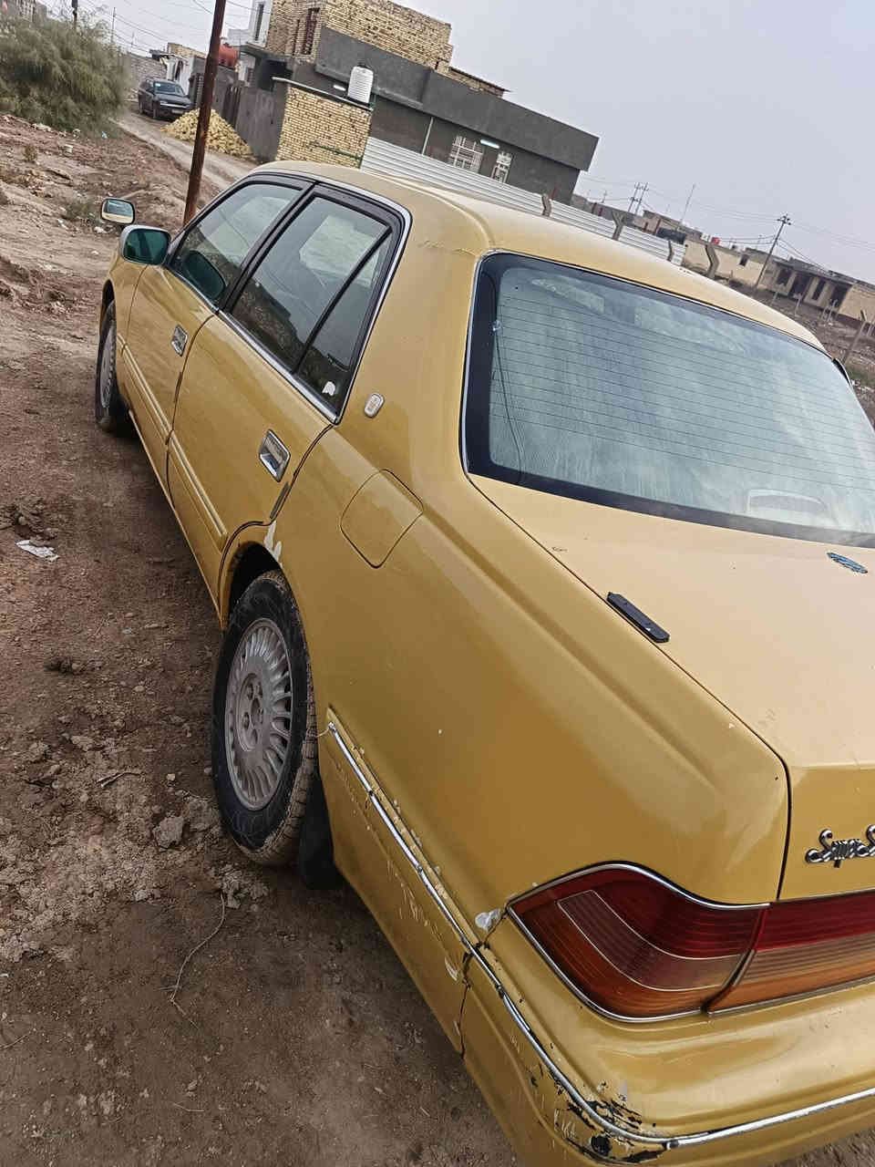 سلام عليكم
سياره راس ثور صفره موديل 2000 
مكينه وكير قبل 5 شهر بدلت جديد
بيه ضربه بتكمه لوره معمره سياره خير من الله مال جناي سنويته صاقطه صار شهرين اذا تريد سوي وكاله بيك خير وتدلل واذا تريد تحول لازم تحوله خصوصي عليه خط وبحث وغرامات كله تنزل من سعرهاا مليون سعرها 55 
***********
