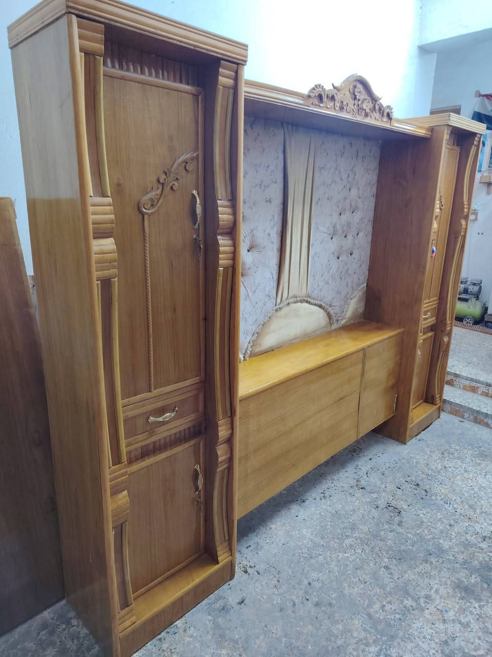 غرفه مستخدمه ام مسرح تزكام 5باب نضافه فول  مديل حديث طابقين صاج سعر مليون150  معرض ابو عقيل ميسان حي رساله شارع ماطور قرب صيدليه حازم ***********((نشتري جميع الغرف))
