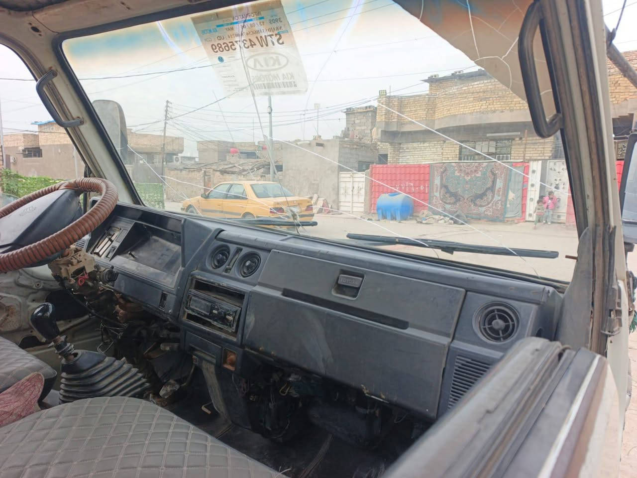 السلام عليكم تيوتا حمل مكانها بغداد موديل 93 رقم المثنى راعيها موجود تريد تحويل ثاني يوم رايدها 28 ورقة للاستفسار ***********
