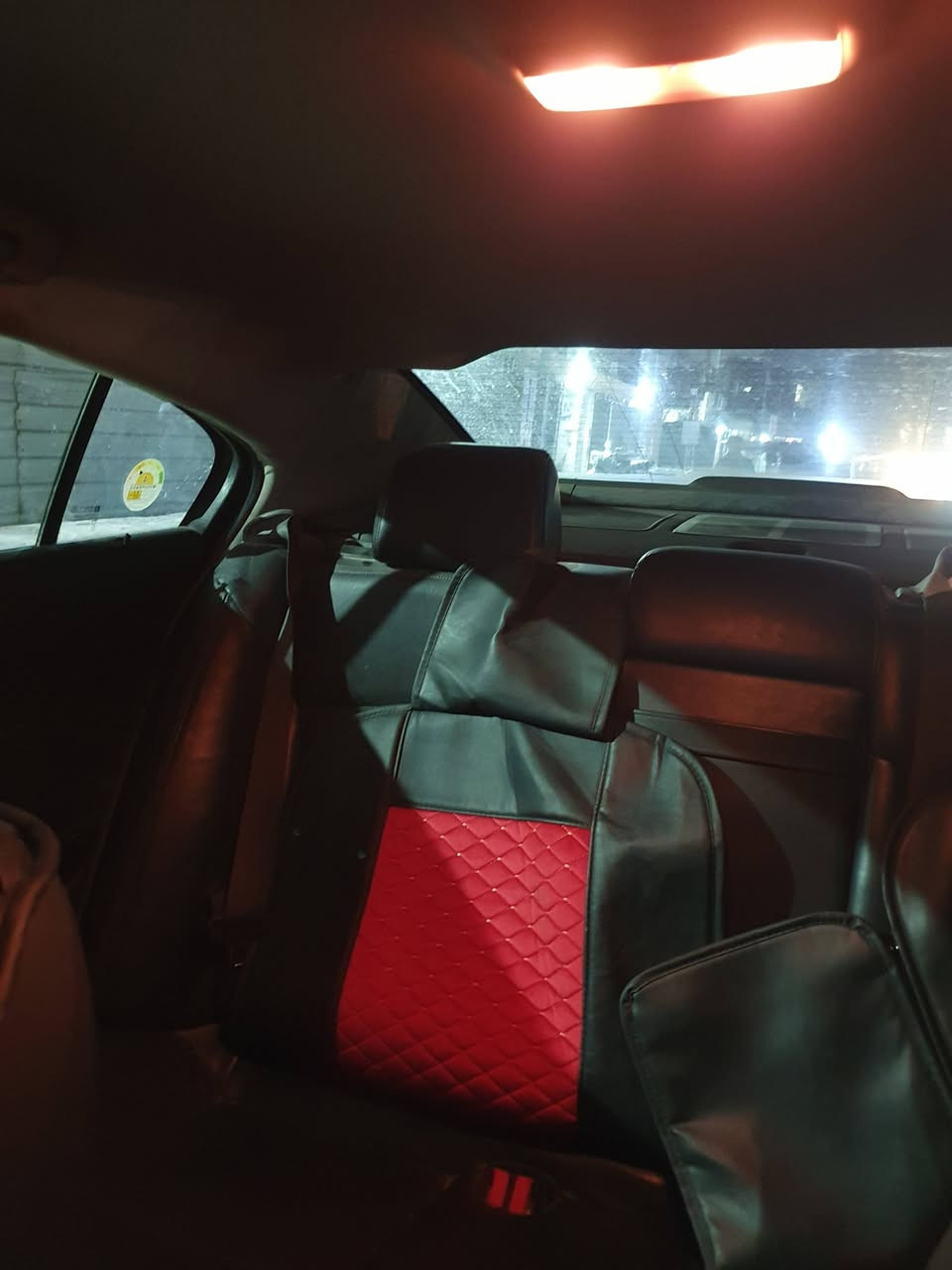 سلام عليكم سيارة أمريكي وارد كوري كير ومحرك امبالاة كير ومحرك لجيس تبريده ثلج فول شاشة بلاد كشنات كهربائي تبريد تفئة بل كشنات مري كهرباء وشفط بصمة تشغيل وبواب باتري جديد صدر امامي خلفي تمام اتصال ***********  سعر ٧٥ وبيها مجال
