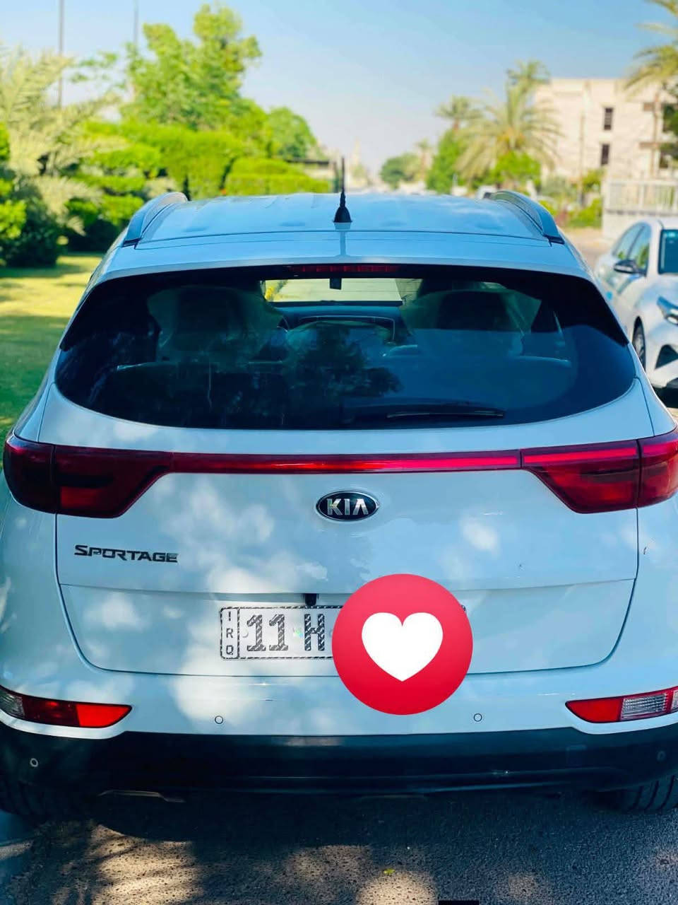 السلام عليكم سبورتج للبيع خليجي موديل ٢٠١٩ مكفوله بس بيها بارد صغير بل جنطه موضوح بل سونر سياره جداً نضيفه 
السعر 176 بيها مجال 
بغداد الغزاليه
***********8
