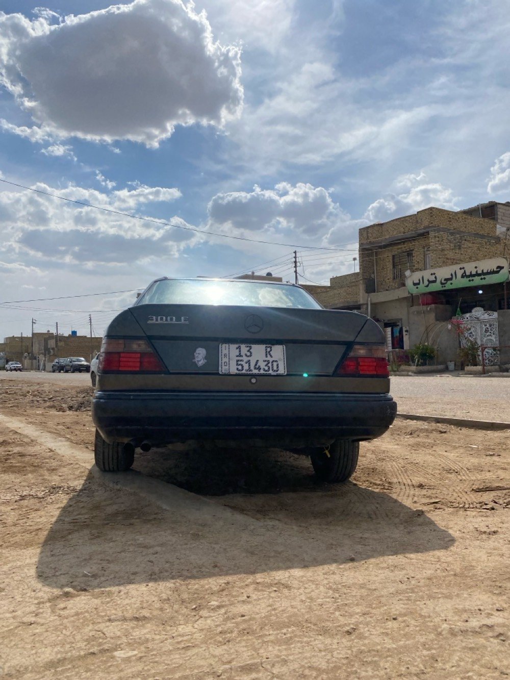 سلام عليكم مارسدس بيبي دب 
محور بطه مديل 1992صبغ جماليه 
تبريد ثلج فتحه جام كهرباء عدد الركبين4
سياره مابيها نقص تخم تاير بردات رقم ميسان 
السياره بسمي تحويل ثانيوم السنويه تنتهي 2030
اللون رصاصي غير محدد نص فول الكهربائية كلها زينه 
والسعر 60وبيها مجال قليل