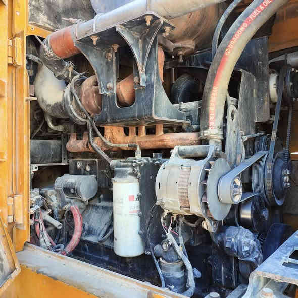 سلام عليكم 
شفل كاوسكي حجم ٨٥ موديل ٢٠١٣ عينه ليزريه
ارقام وسنويه بصره تحويل 
مكاني البصره /***********
