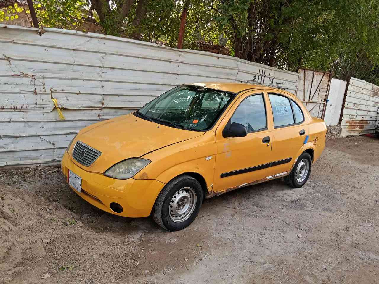 سلام عليكم طيبة للبيع 2015 رقم بغداد ألماني كير محرك إكسل مكفول تخم تاير كهربائية جديدة  كشرها نضيف شويه خياس بسيط من جوه بلاديه مابيها صبغ إذا اكو موراس اراوس حسب القناعه كيا محتاج فرق اي شي مكاني تاجي منشأ نصر زمله حمدي ***********بي واتساب إذا محصلتني ع خط ***********
