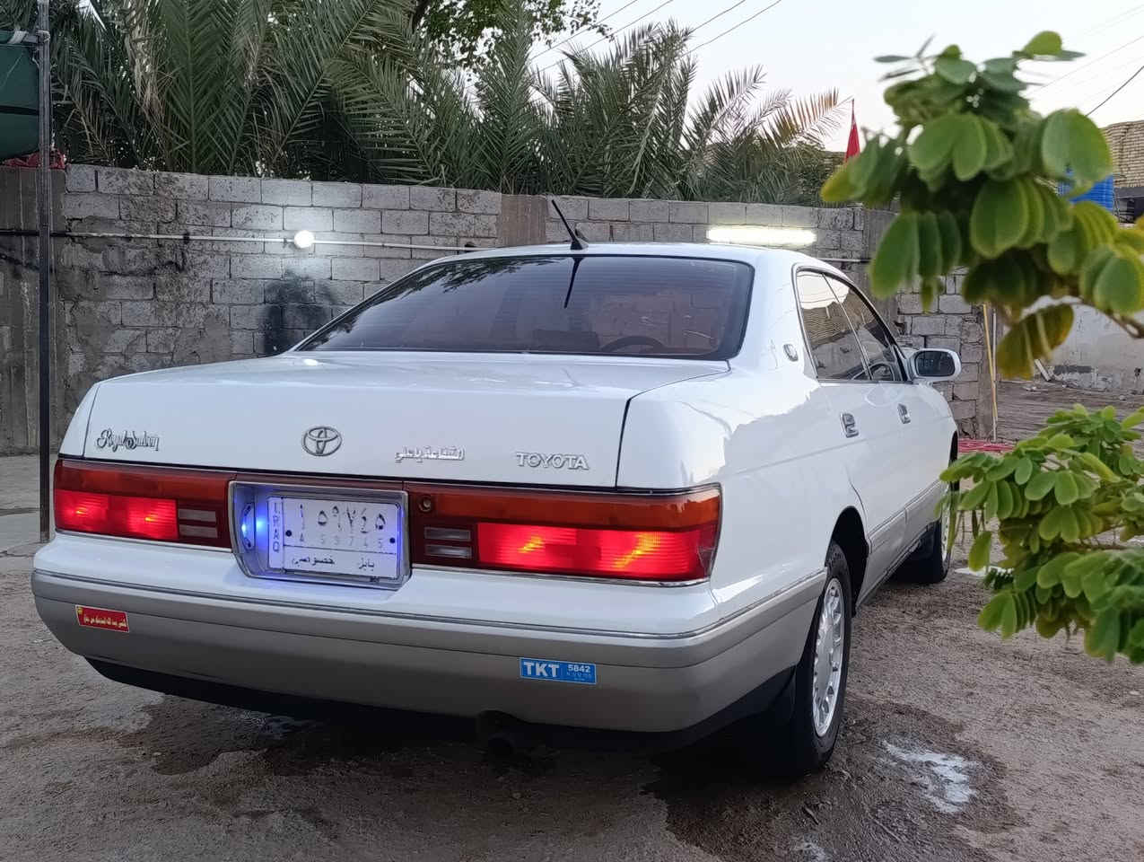 السلام عليكم 
السعر ((54))وبيها مجال للشراي
 ‏‪***********‬‏
‏‪***********‬‏
سياره بطه فصل موديل 1994 مكفولة كفاله عامه من الكص والنقل الجثه والضربه والعيب الشرعي وكافه الاصوليات والغرامات كير مكينه اثنين ونص فيفتي حداديه تخم تايرات جديد كهربائيات شغاله تبريد شغال سياره جاهزه الرقم بابل مشروع وطني سنويه مجدده لغايه 2028  تريد تحويل تريد وكاله للاستفسار الاتصال على الرقم التالي
