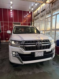 لاندكروز 2021 كراند تورنك ماشيه 35 الف مكفوله كفاله عامه   مكينه 8 سلن...