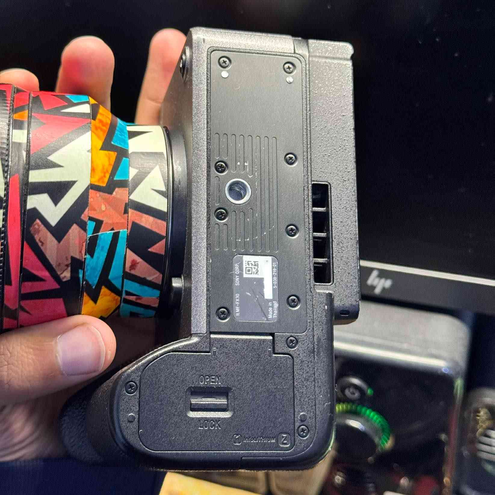 بدي سوني fx30
كامل ملحقات كارتون شاحنة بطارية حزام قبق
سعر مليون و900 
نظافة حلوة مكانها بغداد ومتوفر توصيل 🚚 
تواصل خاص بغداد, العراق


**إذا كنت صاحب هذا الإعلان وتريد حذفه لأي سبب، رجاءا أرسل رسالة إلى الدعم الفني**