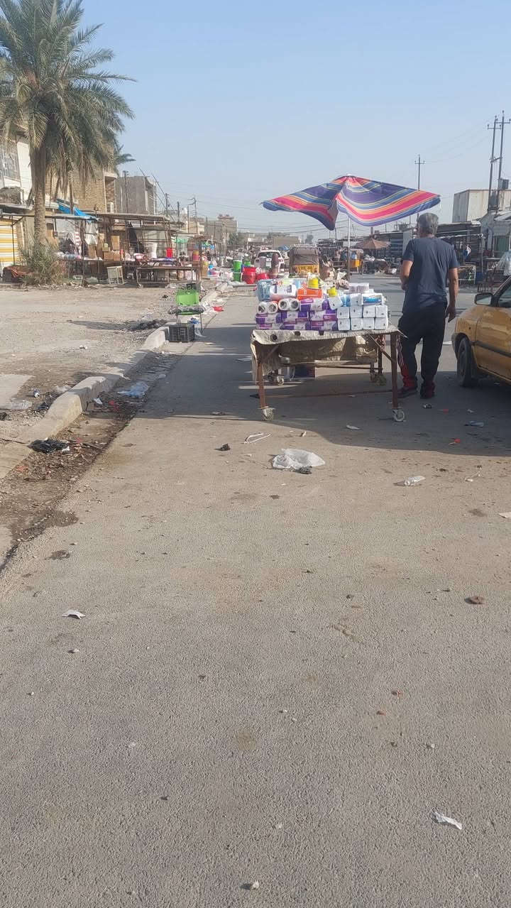 لبيت للبيع المساحه 150
لبيت تجاري مع محلات  يتكون 5غرف واستقبال مع صحيات 3
الموقع الشعب قرب مستشفى الزهراء الاهلي  سوك الصبح 
الاستفسار  ***********
***********
