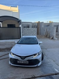 للبيع كامري خليجي فول مكفوله من الصبغ بيه فقط مكانين تعديل بارد السيار...