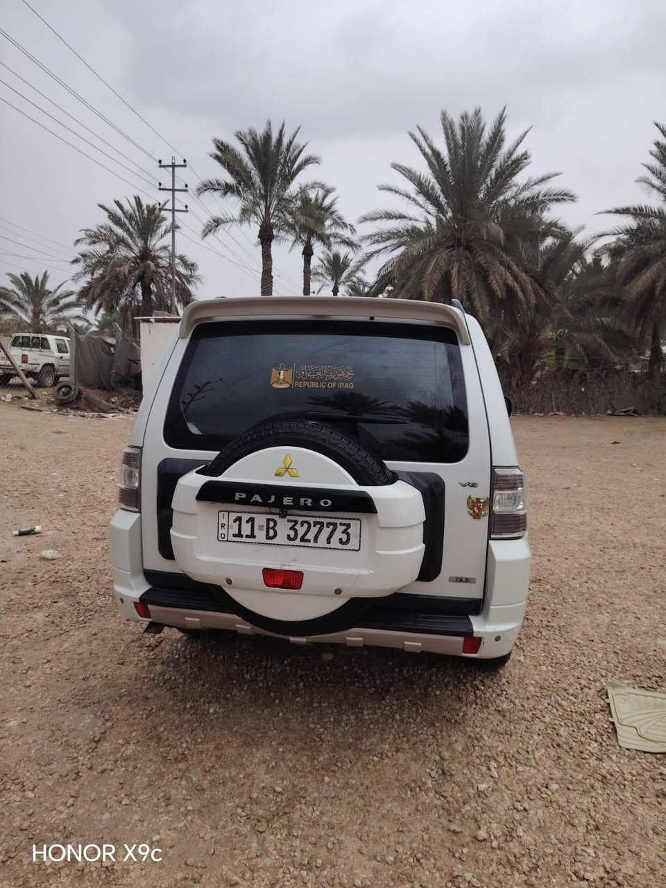 سلام عليكم سياره للبيع 2013 مكفوله كفاله عامه بسمي تخم تاير حداديه تتفئه تبريد شغال سنويه لل 2030 المكان الحمزه الشرقي ترهم مراوس حسب القناعه الا استفسار ***********
