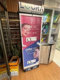 عارضة مواد طبية او سوبر ماركت جديدة جدا السعر ٢٧٥ الف بغداد الصليخ / 0...