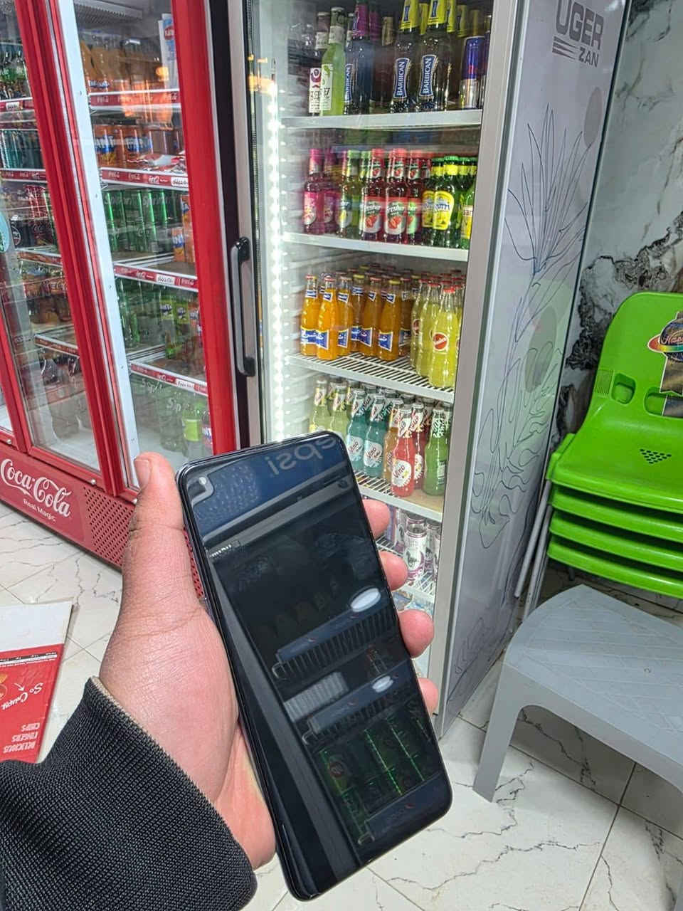 السلام عليكم ورحمه الله وبركاته
جهاز للبيع 
رلمي كيو ثري برو
جهاز عالمي 
بوبجي 60 
بالالعاب حيل قوي 
جهاز بلادي وضع شركه حيل نضيف 
بي شرك بالضهر ومامأثر علي خلاص 
للأستفسار اتصل ***********
