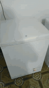 ثلاجه ومجمده مال غرف نوم ٥ قدم جدد على وضع الشركه اي تصليح مداخلات الثلاجه ٦٠الف قفل🔒 وللمجمده ٧٠ 🔒قفل الاسعار غير قابله للتفاوض  مكان التاجي توصيل موجود ***********
