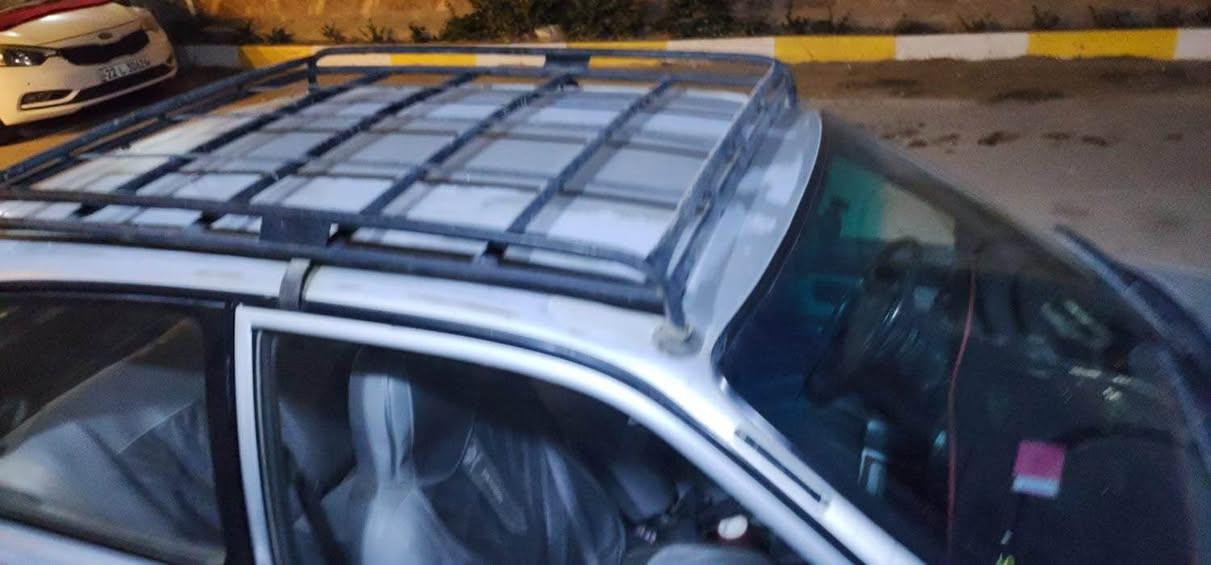 للبيع كورلا موديل 1995 تك باب رقم ديالى إنكليزي مشروع وطني باسمي سياره جاهزه كير محرك قبل سنه مبدله حاويه صدر تبريد مبدله جديد تايرات جددويل كب  كير عادي 4 نمر نقصها مشط يذب دهن بيها طخه باب السكن وراجعه بارد سياره جارده صبغها بلادي مكاني بغداد رايدها 28 بيها مجال بسيط *********** بغداد, العراق
