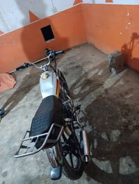 دراجة نضيفه • معدلة • محرك وشاصي