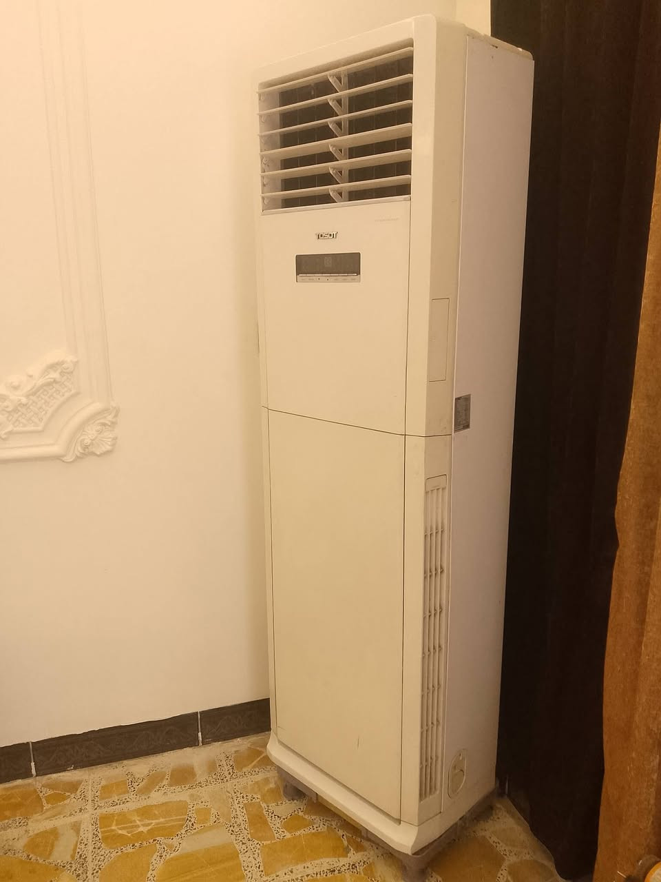 سبلت 3 طن توسوت شغال ع الفحص نضيف اخو الجديد الله شاهد مال بيت واريد ابيعه محتاج السعر 650 مع النصب ( النصب مجانآ ) بغداد العبيدي 
***********
