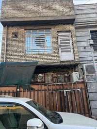 للأيجار✅ 70م مدخلين/بناء نظيف يحتوي على استقبال+صاله +مطبخ +غرف نوم عد...