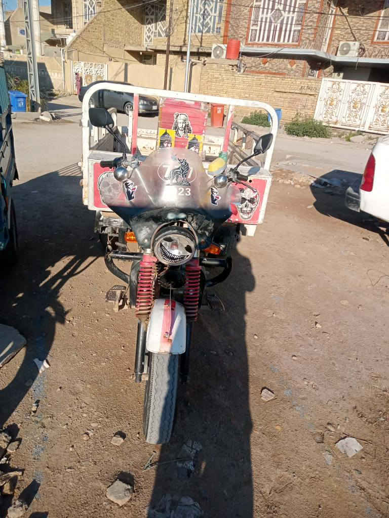 سلام عليكم ستوته للبيع موديل 2018  رقم نكليزي  ستوته جاهزه من كلشي السعر مليون 600 وبيه مجال العنوان كوت مركز مدينه ***********
