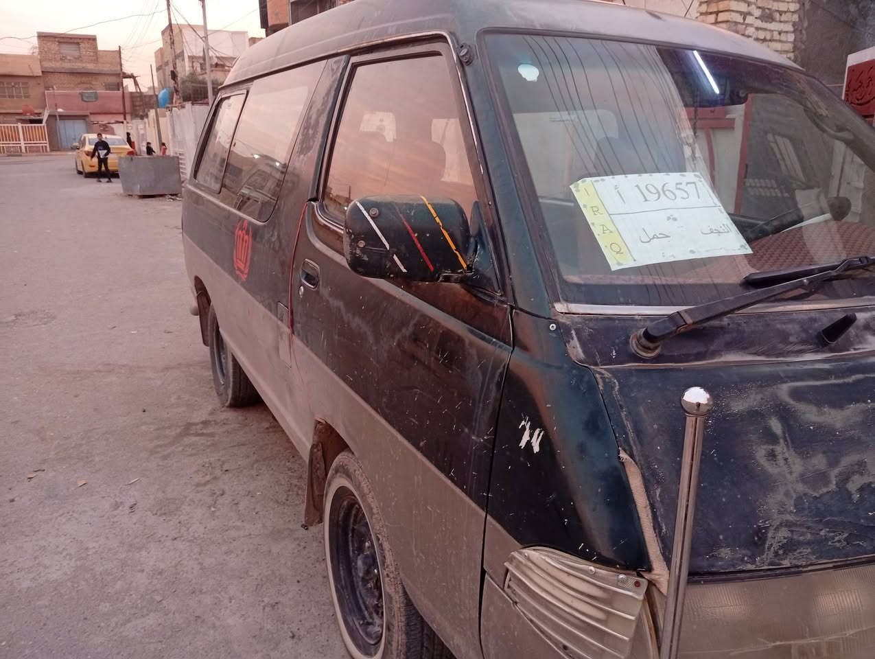 فارة94للبيع كير ومكينة دواخل نظيفة والكشر شوف العين صدر قبل شهر مسوي باقي على ستلام لوحات صاحبهة بنجف عندي وكالة عامة بسمي اني احولك سعر 28مكاني الحسينية ***********
