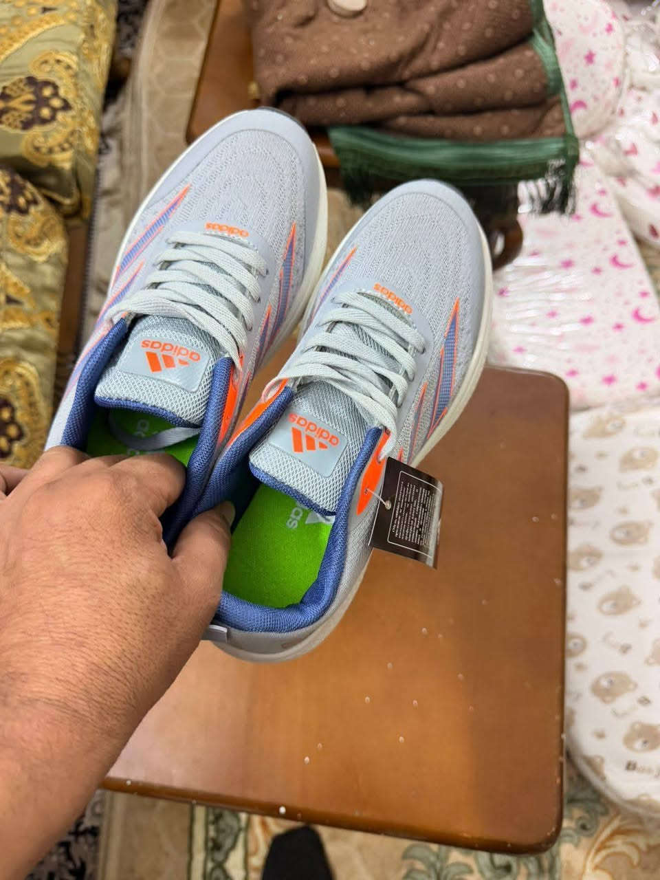 قطعه فيتنامي اديداس شرط اصلي اذا مو اصليه لاتستلم الطلب ولاتدفع دينار  السعر ٢٠ الف  والتوصيل مجاني القياس ٤٢ ع اول تم ملاحضه تصفيه محل الله شاهد


**إذا كنت صاحب هذا الإعلان وتريد حذفه لأي سبب، رجاءا أرسل رسالة إلى الدعم الفني**