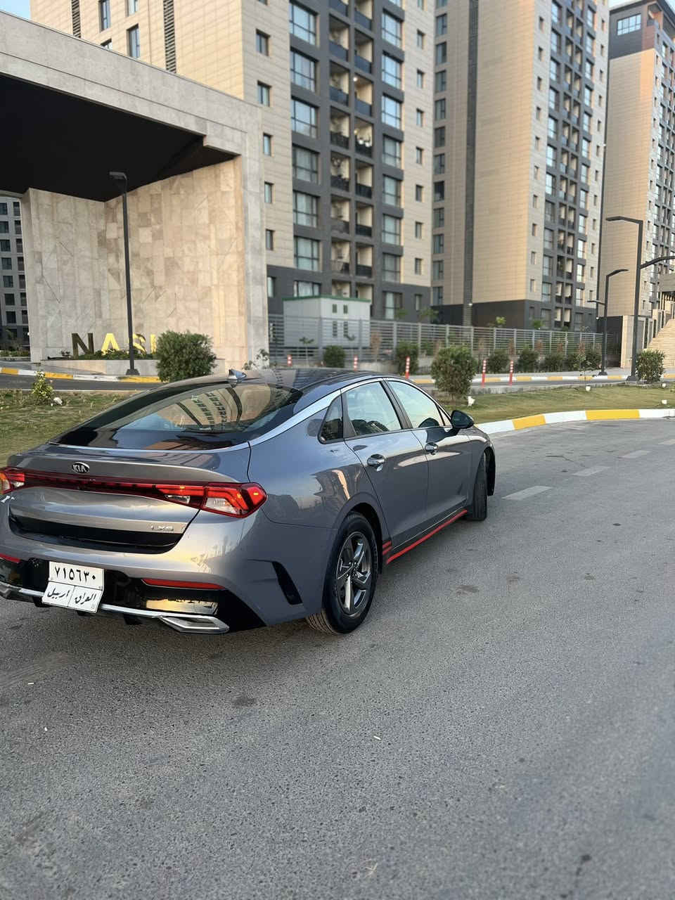 السلام عليكم
للبيع او المراوس KIA K5 2021
1600تيربو 
(عليها برمجة على البانزين العادي)
رقم اربيل تحويل او وكالة 
شادلها عازل حراري للجام
ماشيه 74الف
لد نهاري 
اربع عدسات
بصمة +ابواب+تشغيل عن بعد
رادار امامي وجانبي
4وضعيات قياده
مواصفات LXS المعروفه
ضرر السياره فقط جاملغ الامامي الايمن بدون دواخل
وصابغين ربع البنيد ويا
وباب الصدر اثر شخط مصبوغ 
السياره جاهزه مابيها اي نقص ان شاء الله
السعر 143وبيها مجال 
مكاني بغداد حي الجهاد
رقمي ***********
