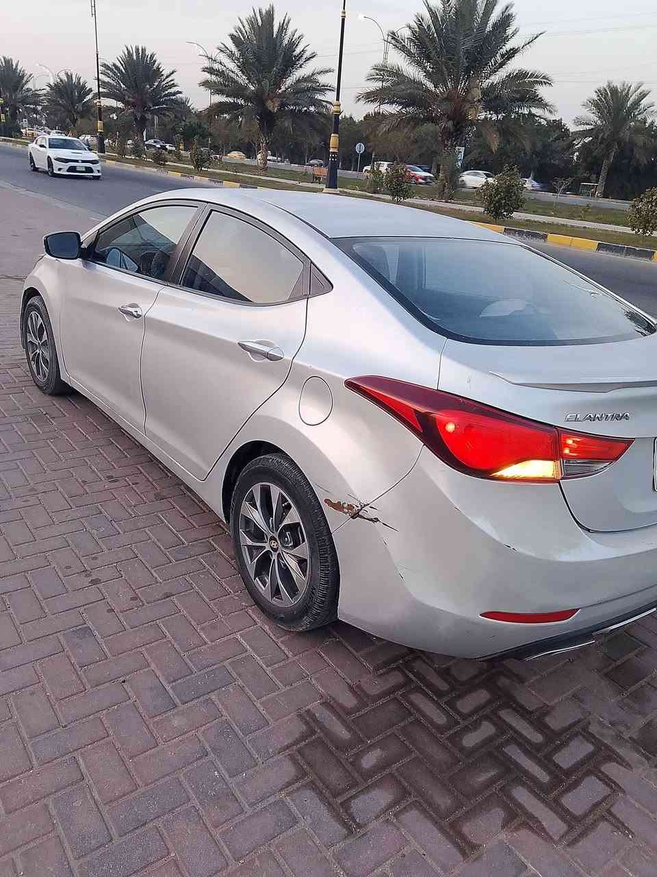 موديل15
مكينه 1600
بيه كم قطعه صبغ
مكينه خير من الله 
سعره 105وبيه مجال 
محتاج فلوس


**إذا كنت صاحب هذا الإعلان وتريد حذفه لأي سبب، رجاءا أرسل رسالة إلى الدعم الفني**