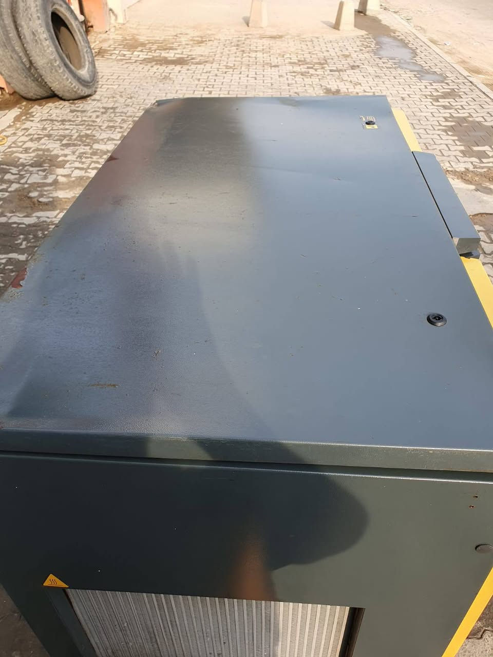 🔧 المنتج: كومبريسر هواء 30 حصان
⚡️ الموديل: KAESER AS 36 
⚡موديل 1998 
⚡ضغط 7.5 بار
⚡حوالي 3.6 متر مكعب/دقيقة

📍 العنوان: حي القادسية – خدمي شارع الصب – مقابل معرض النجف الدولي
📞 للاستفسار: ***********
