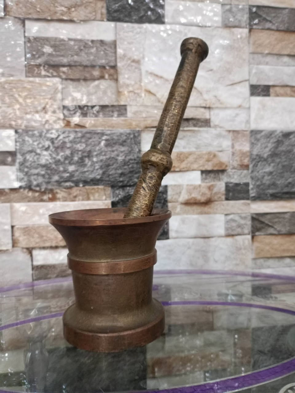 السلام عليكم هاون للبيع ارتفاع 9 سانتيم واليده طولها 25 سانتيم مكان بغداد سعر 60


**إذا كنت صاحب هذا الإعلان وتريد حذفه لأي سبب، رجاءا أرسل رسالة إلى الدعم الفني**