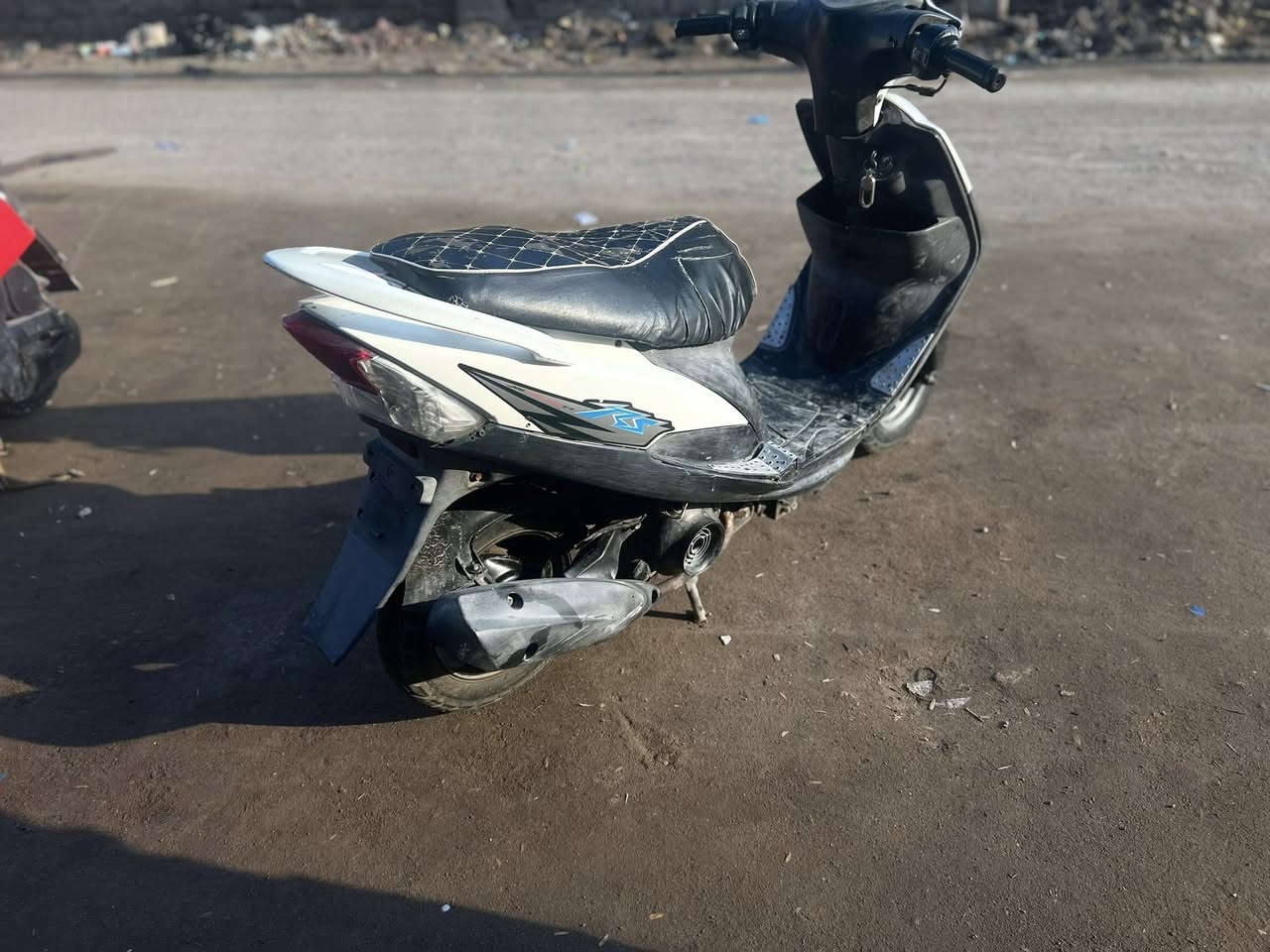 سلام وعليكم
ماكس عدله للبيع 
دراجه خير مـטּ الله كامله مـטּ كلشي 
كهربائيات كامله شلعه ومعدل خير مـטּ الله 
دراجه عوزهاا ترتيب بسيط جدا سعر 550 مكاني كرنه ناحيه الثغر ***********
