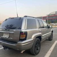 محرك V8 • موديل ٢٠٠٠ • رانية