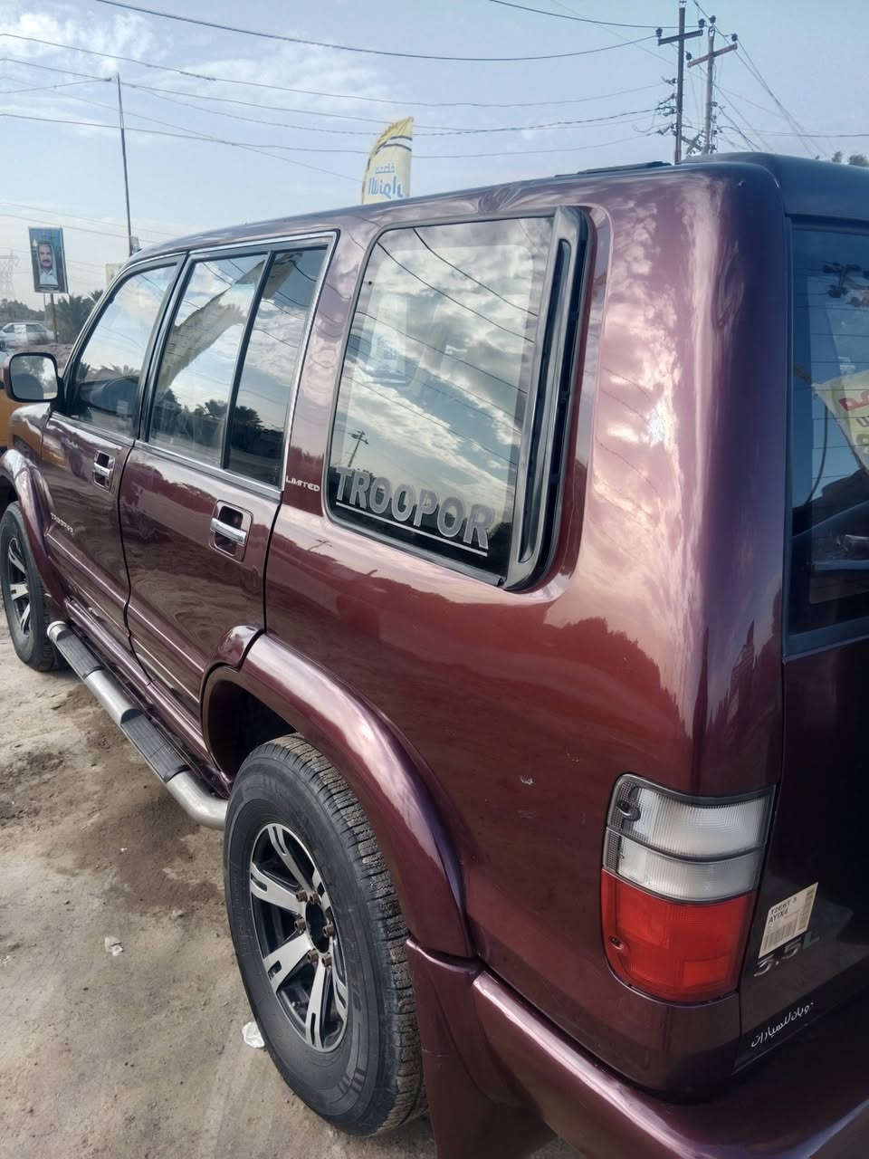 ازوزه رقم دهوك بسمي موديل ٢٠٠١ مكينه ففتي 3000 كفاله من الضربه هزه جديده الشراي يتصل مكاني ديوانيه ***********
