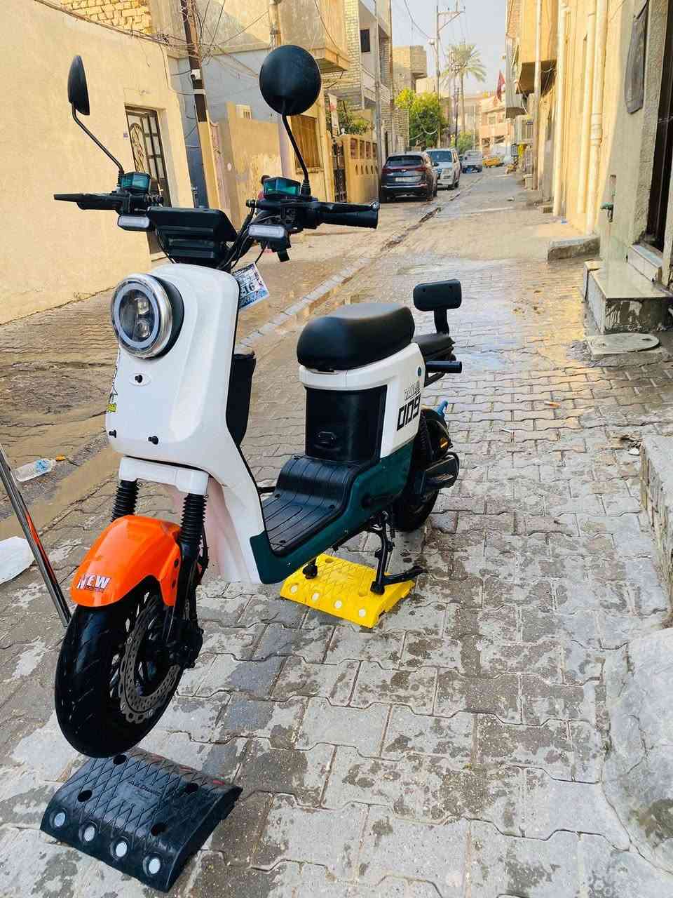 السلام عليكم دراجه شحن للبيع 009ريان  حجم 20 فول مكفول تايرات مال شركه صارلي شهرين من مشتريها وتوازيت علئ بيعتها للستفسار ،***********
