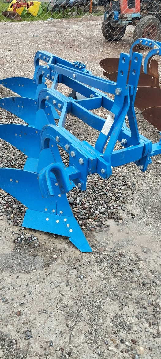 گاسن بوفروشتن ***********. ***********
