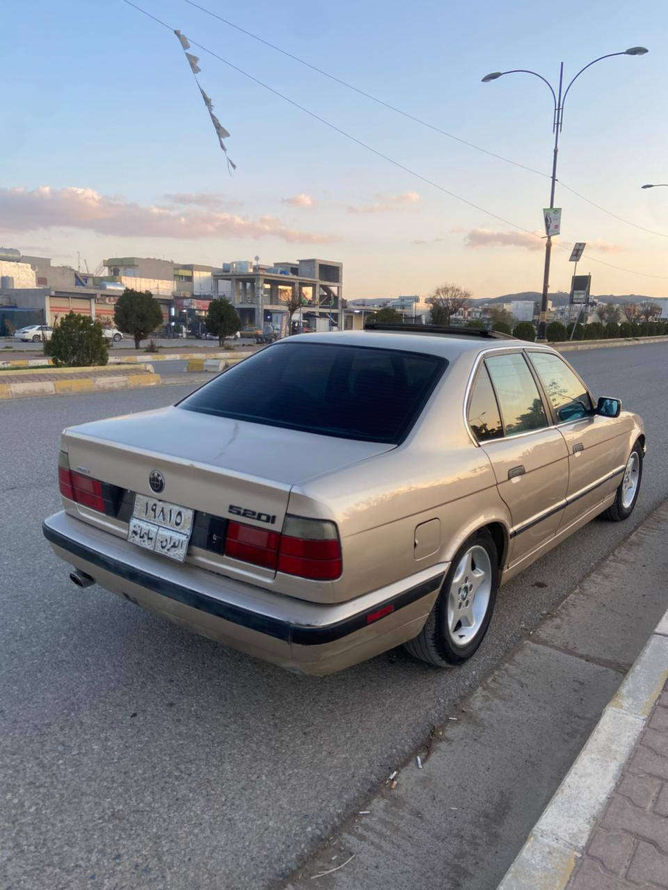 بێئێم بۆفرۆشتن مۆدێل 1991 ڕەقەم سلێمانی
سەنەوی تازە بەسەر چوە تەحویل و بڕاوەو غەرامە بەشەرت سڵاید 520کەپسی دیجتاڵ 
تەبرید ساردو گەرم بەشەرتە جام کارەبا 
دەعم ولێدرانی نیە هیچ مەعجونیشی نیە 
چوارتایەی تازەیە شوێن چەمچماڵ
سعری43گڵا 
ژم*********** شمشمل, السليمانية
