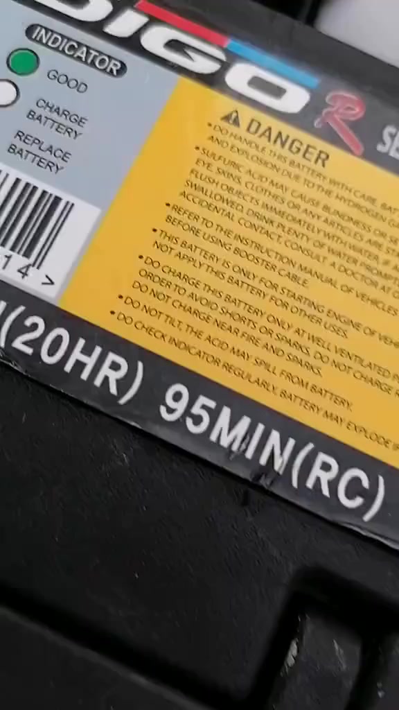 السلام عليكم اخواني هاي جزء من اعمالي في تعمير سوناتا2 كامل من دعاميه للدعاميه واي ستفسار شتحتاجون بل خدمه اخوكم سامر دلايه موجود تعمير كامل وتجفيت وتبديل مكينه ونشتغل حداديه وكل ما يخص سوناتا2 وحياكم الله *********** العنوان الانبار قضاء هيت حي صناعي مجاور مطعم حمد ومن الله التوفيق
