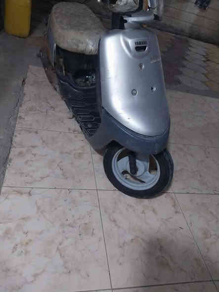 السلام عليكم دراجاه لبيع مفتوح مره وحده بس بستم مكينه ناعمه  مكاني سوق الشيوخ الحكيكه سعره 125 وبيه مجال  بس الشاصي لحمينه من اشتريته وهذا رقمي *********** وان بخدمت الشراي
