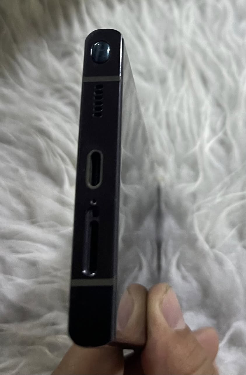 ***********‏
سلام عليكم
سمسونك التره 22 غني عن التعريف
جهاز مبدل شاشه كلو شغال فقط لمس اثر وكعهً مايشتغل فقط بل قلم 🖊️ 
جهاز ابيعه على هاي وضعيه 
سعر 250 وبي مجال 
توصل على رقم او خاص
