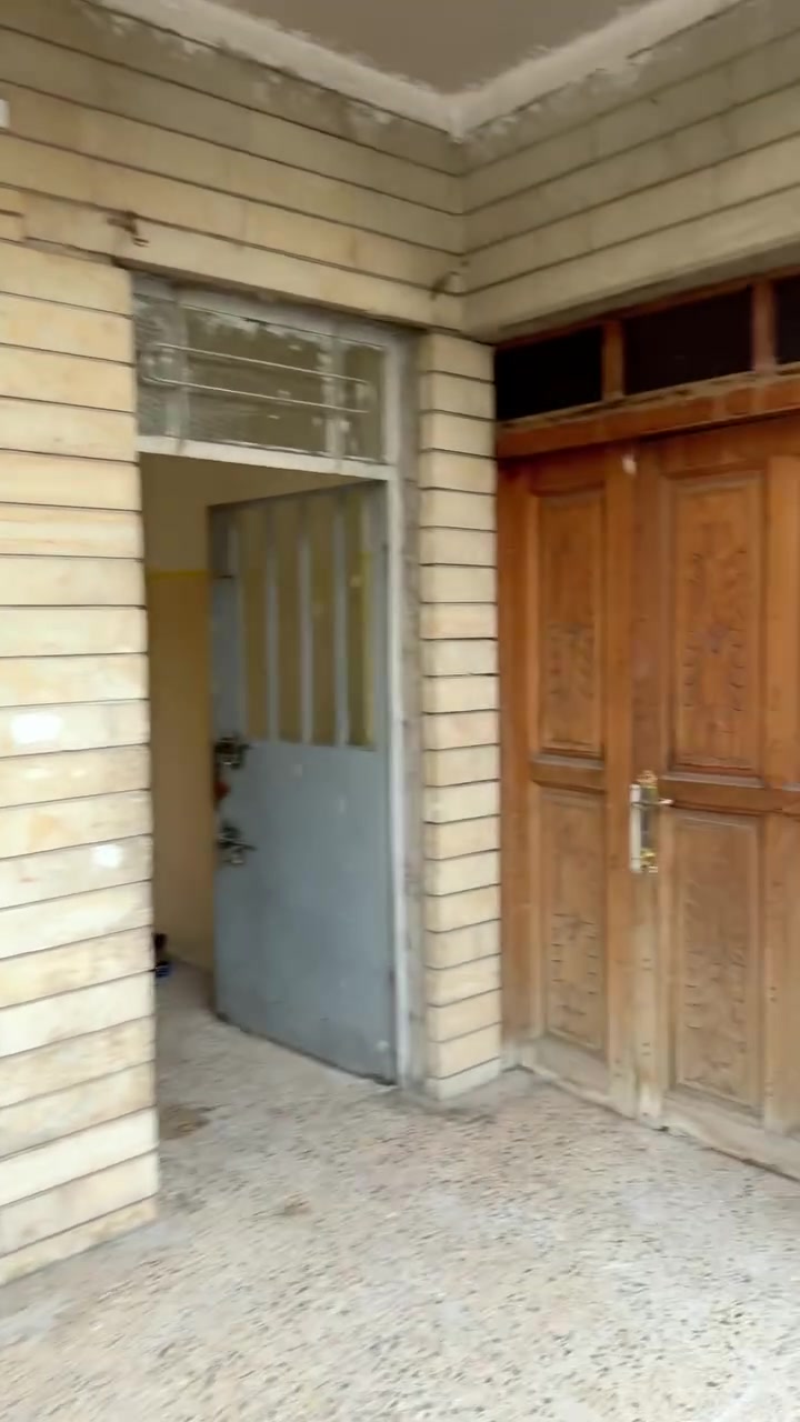🏡 بيت للإيجار في حي الجامعة

يتكون من:
▪️ غرفتين نوم
▪️ هول
▪️ استقبال
▪️ مطبخ
▪️ صحيات
▪️ كراج

للاستفسار والتواصل:
📞 *********** - *********** - ***********

إذا كان لديكم عقار للبيع او الأيجار، تواصلوا معنا عبر الواتساب.

#عقارات #اكسبلور_فولو #العراق #منزل #موصلنا #الموصل #اكسبلور #عقار #عقارات #نينوى #ايجارات_الموصل
