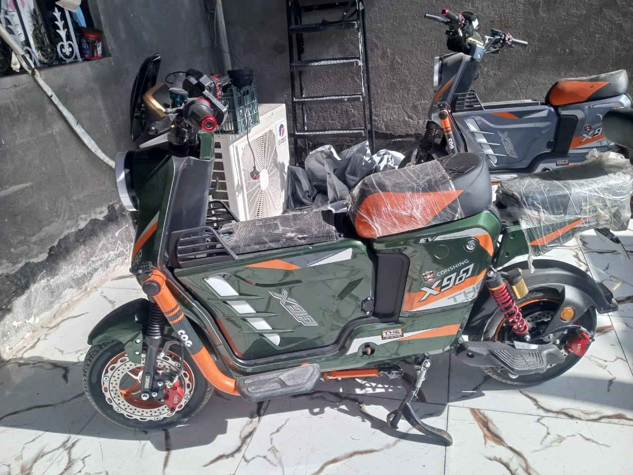 سلام عليكم دراجه شحن للبيع مكفوله من كلشي سعر 550 وبيه مجال بسيط مكاني البصره كرمة علي حي رساله رقم ***********
