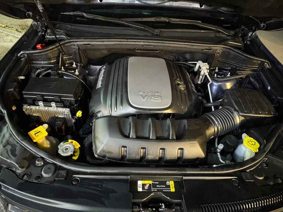 جيب 2021 كلين تايتل
جيب 2021 X بلاص وارد كندي كلين بدون صبغ وبدون تعديل كفاله عامه مغلفه ppf 
سياره جديده بمعنه الكلمه بدون نقص برغي
ماشيه 49 الف مكاني بغداد اليوموك
السعر 35 وبيه مجاال بسيط
***********
