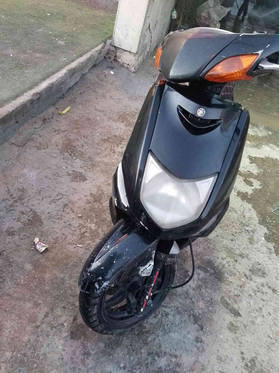 من رخصه مدير الكروب دراجه سكنس نثيه مكينه مكفوله بس مفيلسه للبيع كلشي شغال بيه سبب البيع اريد اسوي عمليه مكينته خير من الله مال بيت مكاني بغداد الحريه صارت عليه اب 500 قيم بل يرضي الله وتعال اخذه ***********
