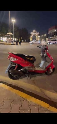 دراجه للبيع سكنس فحل كوري لدراجه خير من الله جديده دراجه مابيها اي نقص...