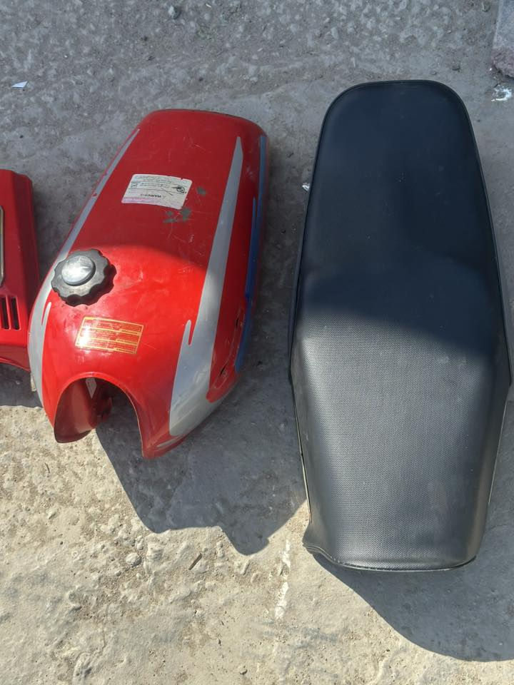 سلام عليكم 
لبيع كلهن 25
هاذه رقم راعهن 
***********
