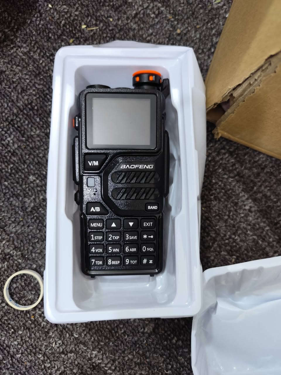 جهاز لاسلكي ثنائي الاتجاه BAOFENG UV-17R (نسخة مطورة من UV-5R)، ثنائي النطاق 144-148/420-450 ميجاهرتز، جهاز لاسلكي محمول للهواة مزود بـ 999 قناة، يدعم خاصية DTMF VOX اليدوية، وبطارية ليثيوم أيون 1800 مللي أمبير، ويدعم تقنية CHIRP.


**إذا كنت صاحب هذا الإعلان وتريد حذفه لأي سبب، رجاءا أرسل رسالة إلى الدعم الفني**