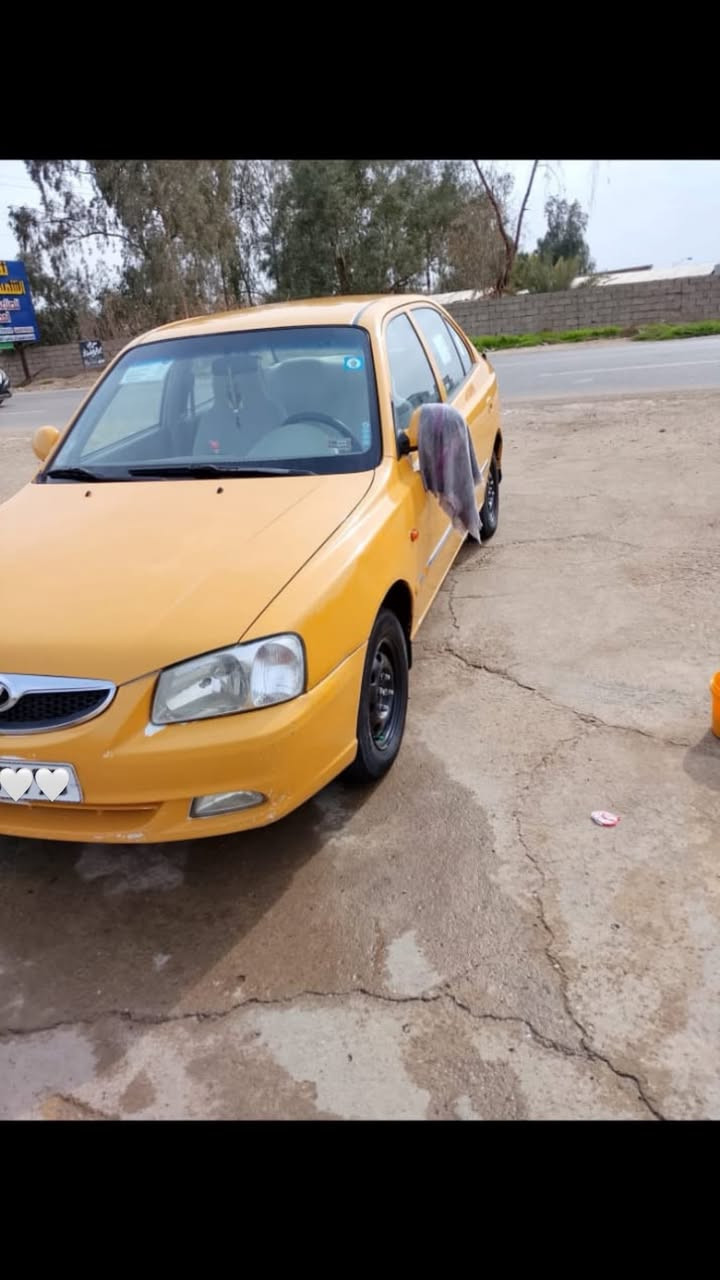 سياره فيرنا 2015 باسمي عنواني بغداد رحمانيه الجعيفر 
سياره مكفوله كفاله عامه بلاديه ممعيوده تخم تاير خط ابيض دوشكه جديده كاعيه جلد صدر جديد سياره خير من الله كبل للشارع دينار متصرف عليها سياره قفلها 79
للأتصال على هذا الرقم/ ***********
