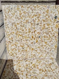 كاشي رقم ٣ • ٣٠×٣٠ • عزل ممتاز